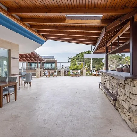 Szálloda Olinda & *