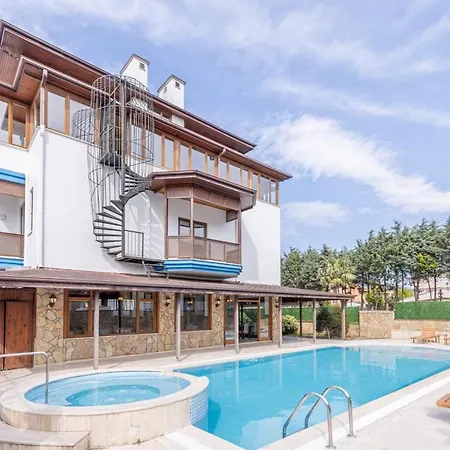 Olinda & Hotel 3*