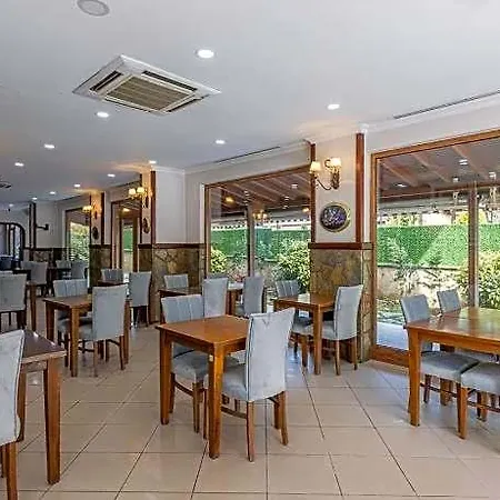 Olinda & Hotel 3*